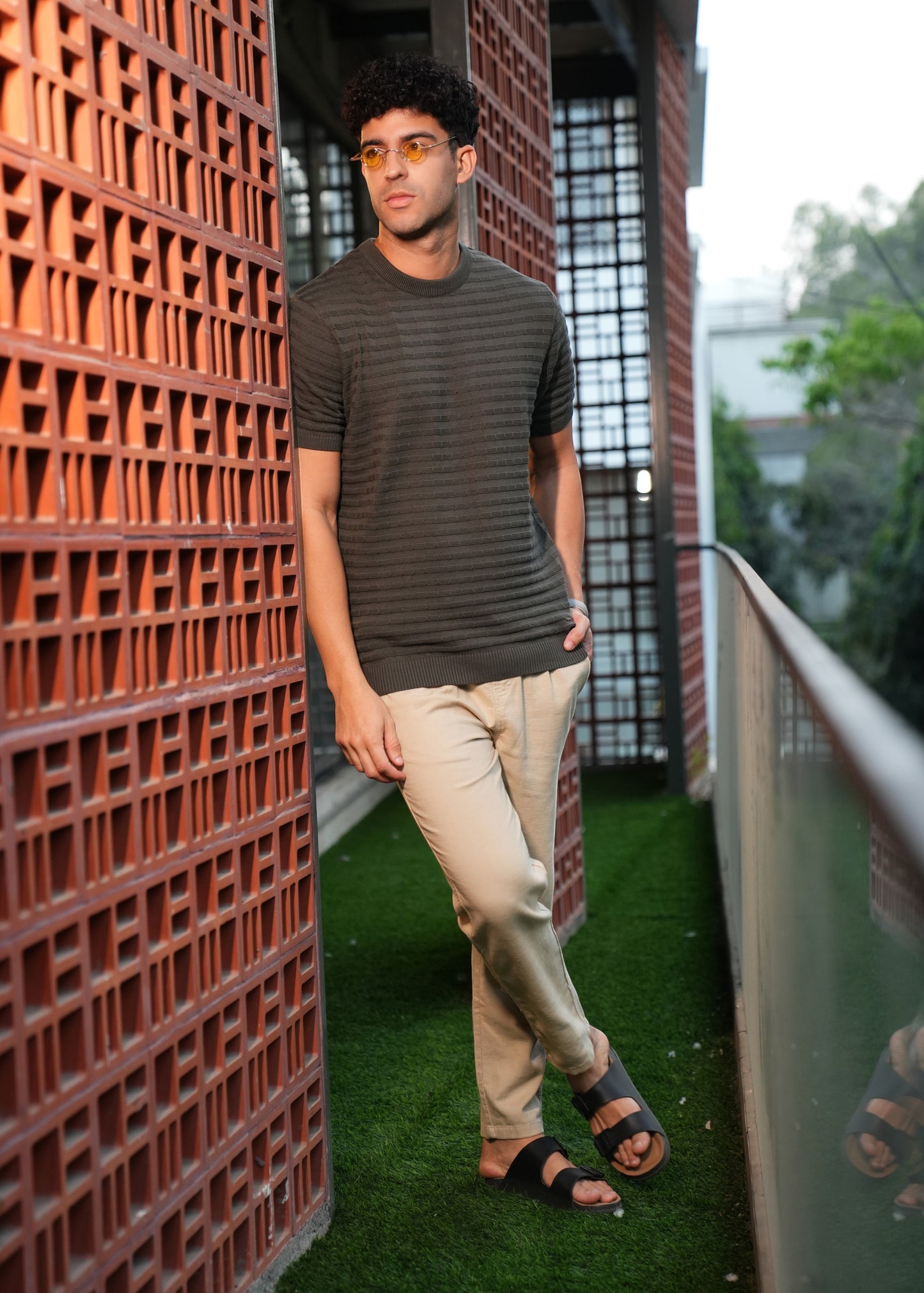 Men's regular flat knit round collar