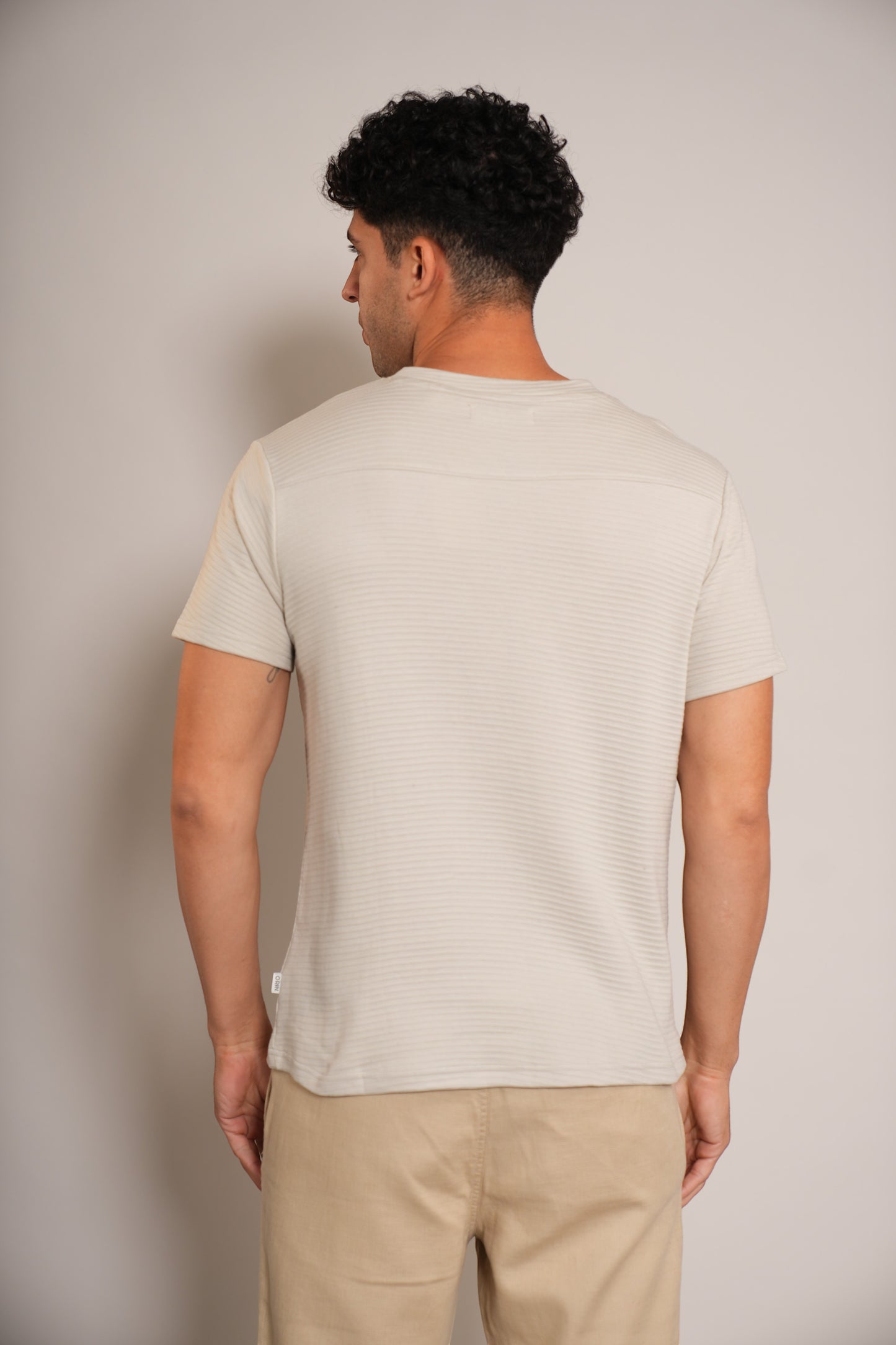 Regular Henley Tee in Glacier Gray