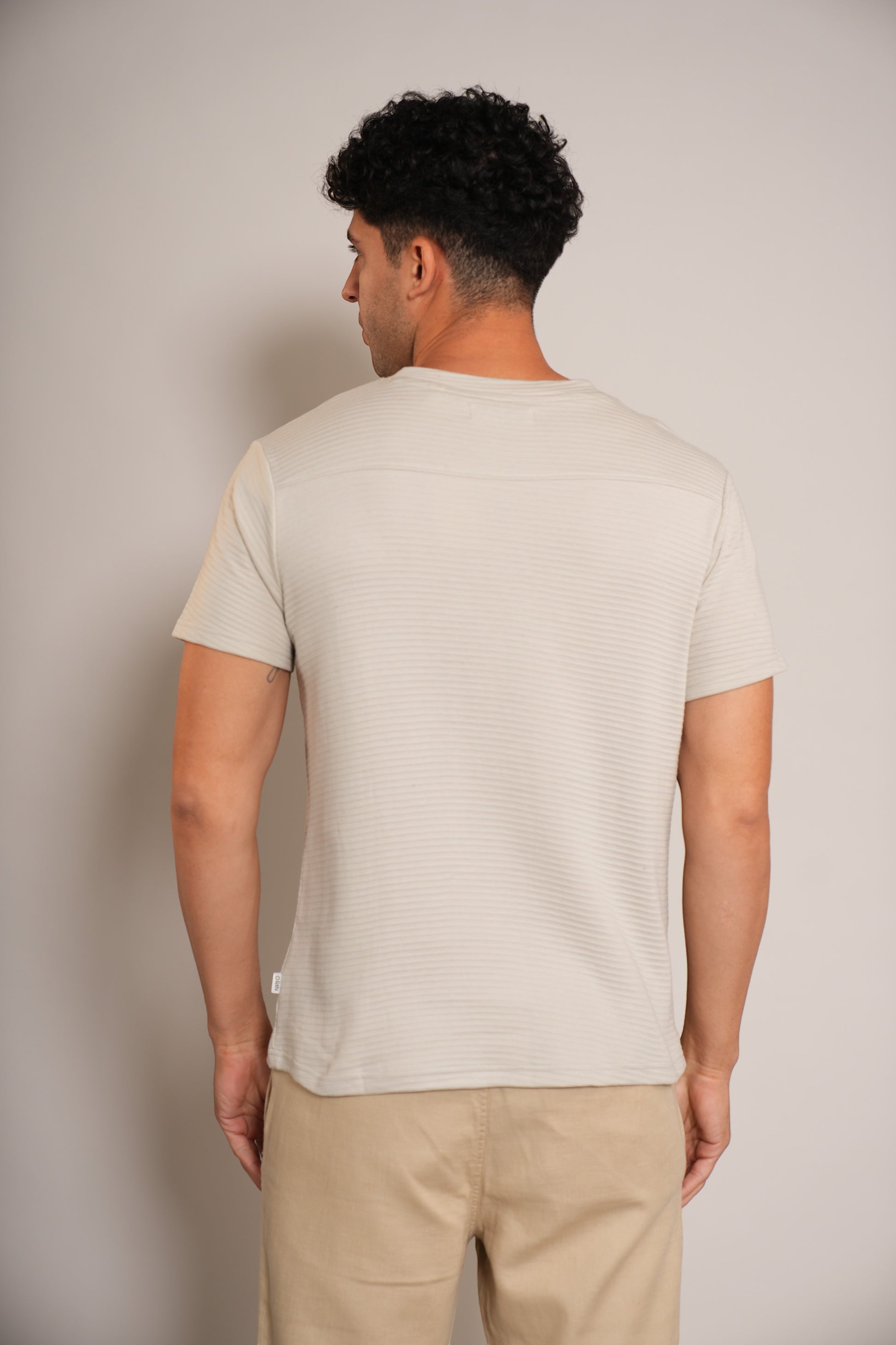 Regular Henley Tee in Glacier Gray